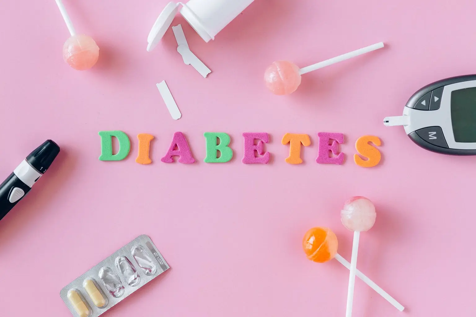 Diabetes a zdraví ústní dutiny: Jak cukrovka ovlivňuje vaše zuby a dásně